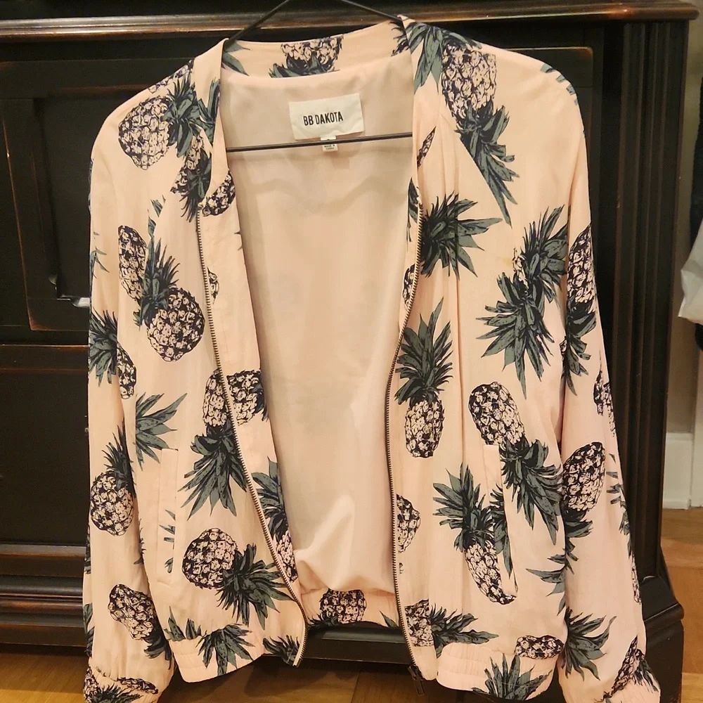 Bomber jacket - Picture 3 of 5